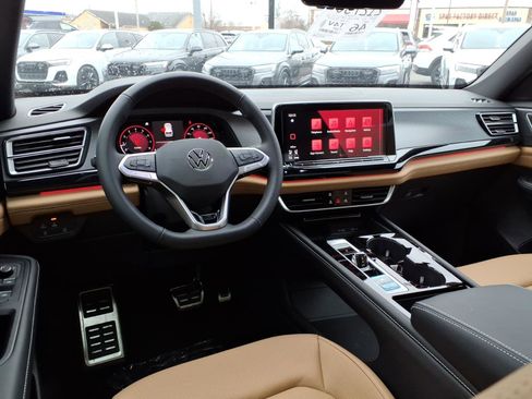 New 2026 Volkswagen Atlas Cross Sport SEL R-Line AWD/4WD image 6