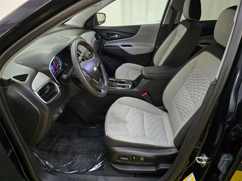 Used 2020 Chevrolet Equinox LT image 20
