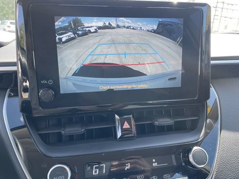 Used 2024 Toyota Corolla LE FWD image 20