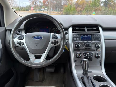 Used 2013 Ford Edge SEL image 3