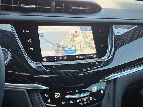 New 2025 Cadillac XT6 Premium Luxury w/ Technology Package image 18