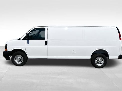 New 2026 Chevrolet Express 2500 Extended w/ Cold Climate Package RWD image 3