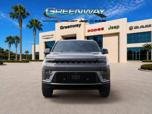 New 2026 Jeep Grand Wagoneer Summit AWD/4WD image 6