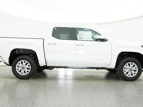 New 2025 Toyota Tacoma SR5 image 60