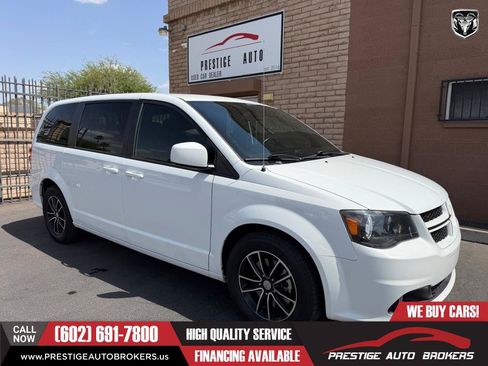 Used 2019 Dodge Grand Caravan GT FWD image 1