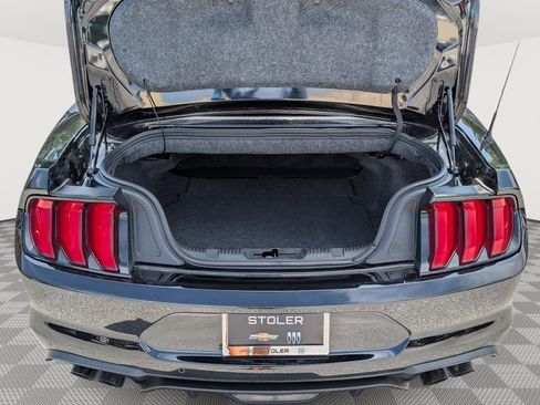 Used 2018 Ford Mustang GT Premium w/ Equipment Group 401A RWD image 14