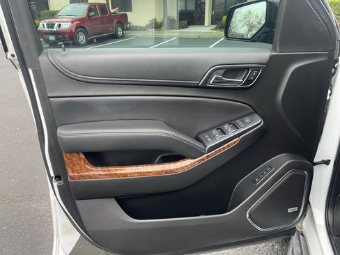 Used 2018 Chevrolet Tahoe Premier image 15