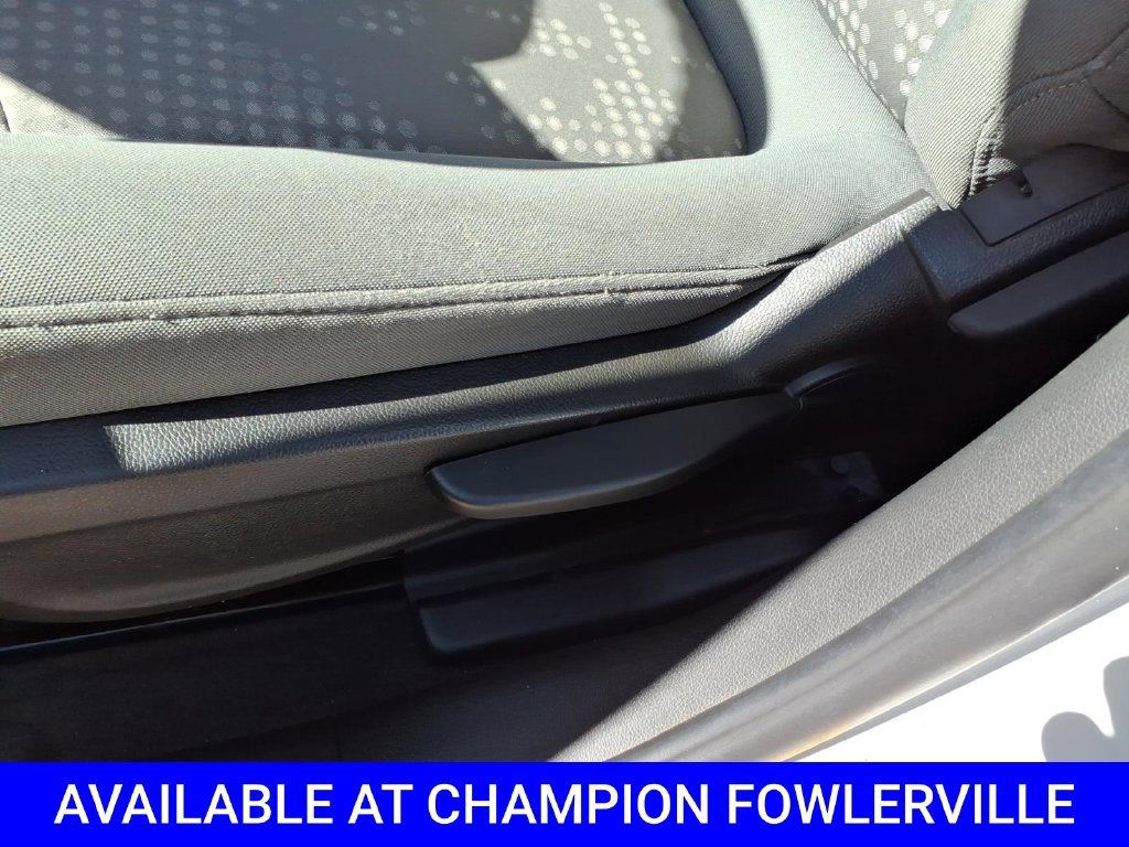 Used 2013 Chevrolet Sonic LS FWD image 12