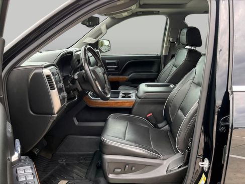 Used 2018 Chevrolet Silverado 1500 High Country AWD/4WD image 8