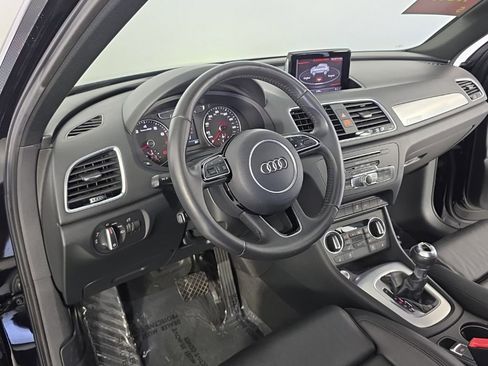 Used 2018 Audi Q3 2.0T Premium Plus w/ Premium Plus Package image 32