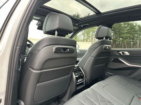 Certified 2025 BMW X5 xDrive40i w/ M Sport Package image 20