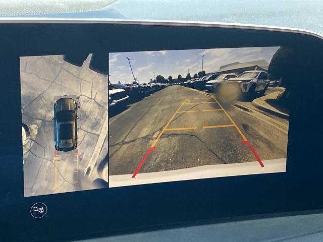 Used 2025 Cadillac XT4 Sport w/ Cold Weather Package FWD image 11