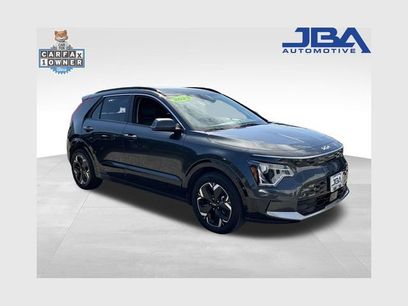 Used 2023 Kia Niro Wind w/ Wind Preserve Package