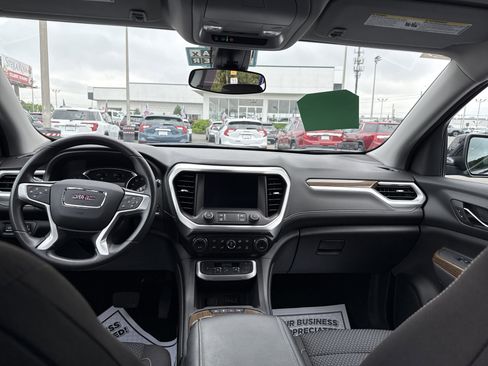 Certified 2023 GMC Acadia SLE w/ Driver Convenience Package image 28