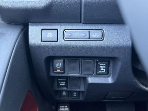 New 2026 Nissan Frontier PRO-4X image 12