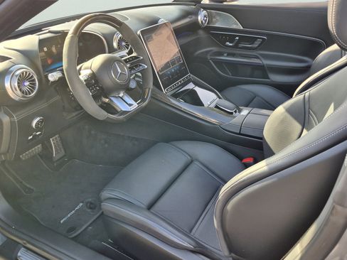Used 2023 Mercedes-Benz SL 55 AMG 4MATIC image 16