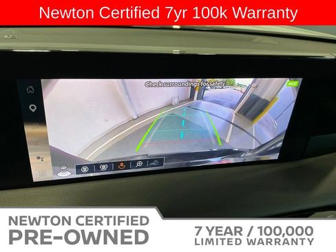 Used 2025 Nissan Armada SL w/ Captain's Chari Seat Package RWD image 15