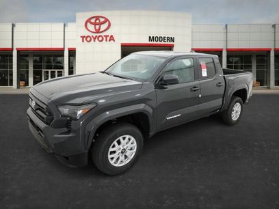 New 2025 Toyota Tacoma SR5