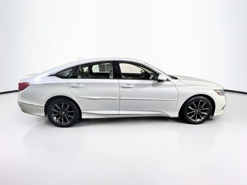 Used 2021 Honda Accord EX-L image 4