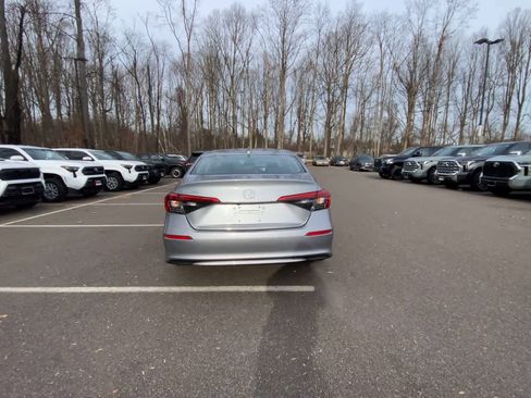 Used 2023 Honda Civic LX image 7