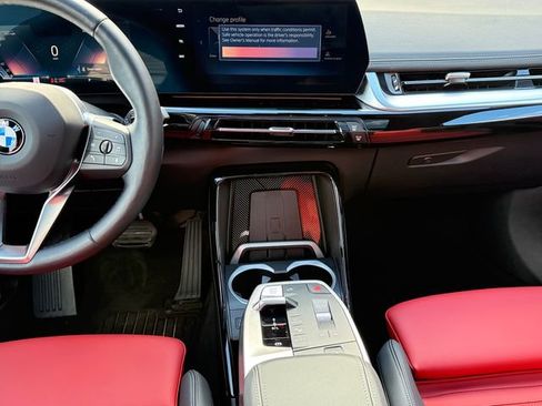 Used 2025 BMW X1 xDrive28i w/ Convenience Package image 17