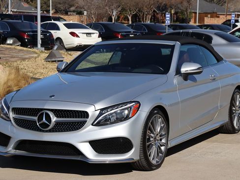 Used 2018 Mercedes-Benz C 300 Cabriolet image 5