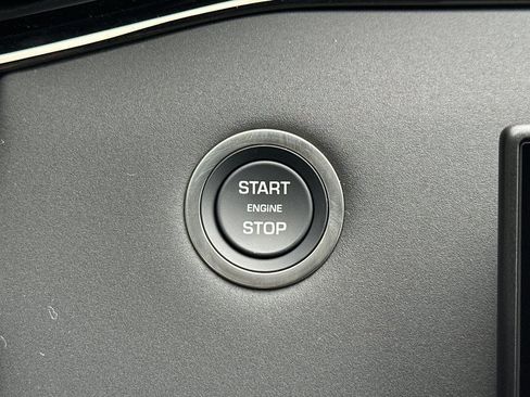 New 2026 Land Rover Range Rover Evoque S AWD/4WD image 28