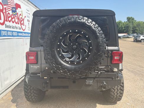 Used 2020 Jeep Wrangler Unlimited Sport AWD/4WD image 4