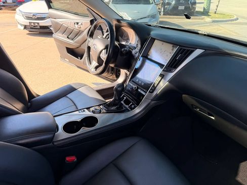 Used 2015 INFINITI Q50 Premium w/ Navigation Package RWD image 15