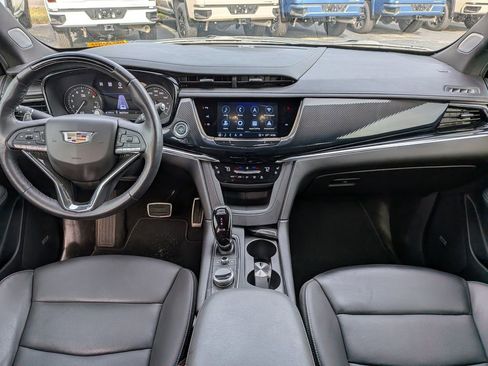 Certified 2023 Cadillac XT6 Sport w/ Technology Package AWD/4WD image 18