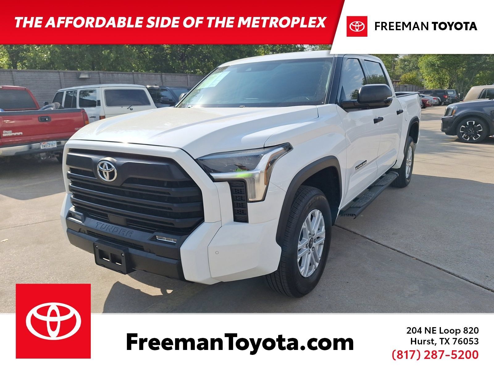 Used 2022 Toyota Tundra SR5 w/ SR5 Convenience Package AWD/4WD image 1