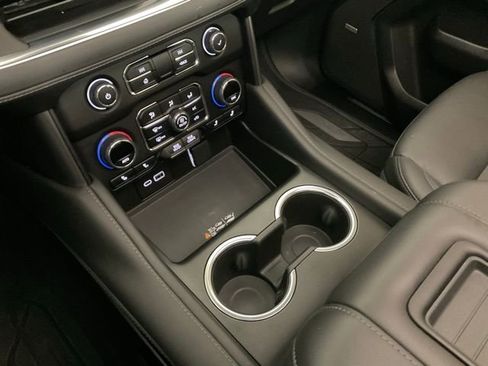 Used 2023 Chevrolet Tahoe LT w/ Luxury Package image 14