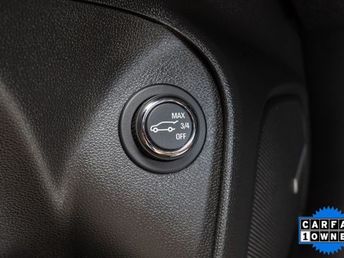 Used 2024 Buick Encore GX Avenir w/ Avenir Technology Package FWD image 28