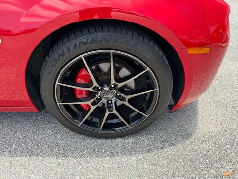 Used 2013 Chevrolet Camaro LT RWD image 4