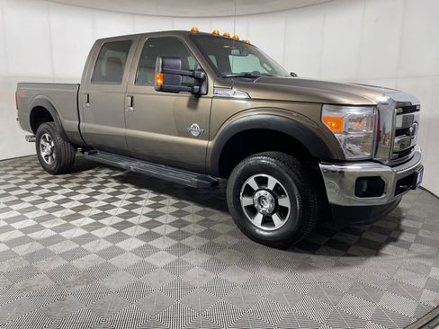 Used 2016 Ford F350 Lariat w/ Lariat Ultimate Package image 2