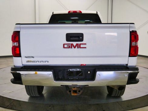 Used 2019 GMC Sierra 3500 4x4 Crew Cab image 6