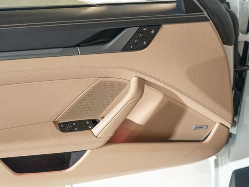Certified 2022 Porsche 911 Carrera 4S AWD/4WD image 18