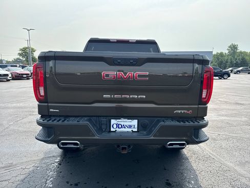 Used 2024 GMC Sierra 1500 AT4 AWD/4WD image 6