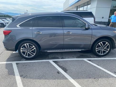 Used 2017 Acura MDX SH-AWD w/ Advance Package image 14
