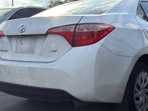Used 2019 Toyota Corolla LE image 10