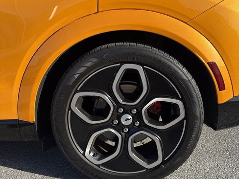 Used 2022 Ford Mustang Mach-E GT image 10