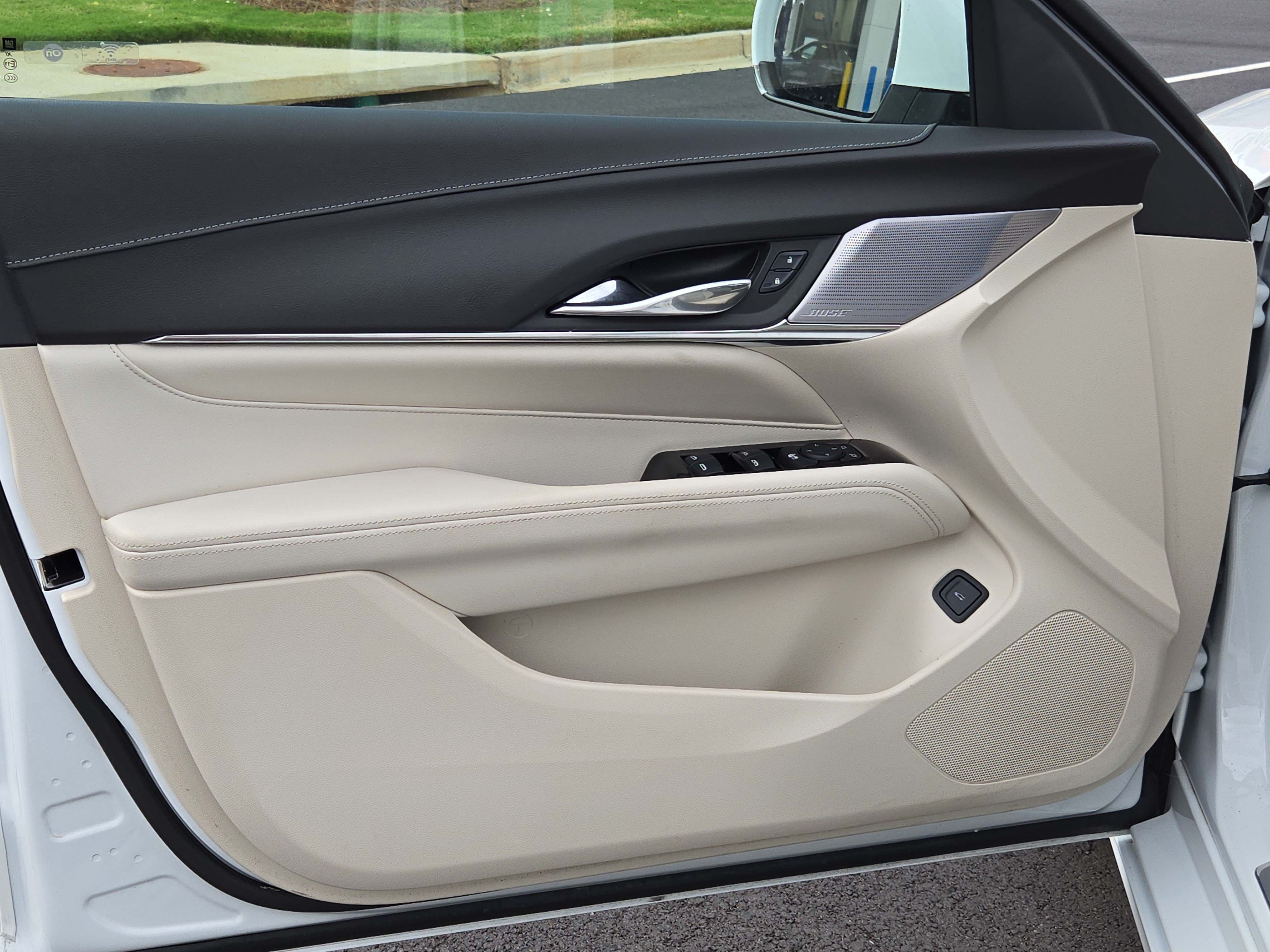 Certified 2025 Cadillac CT4 Luxury w/ Sun And Sound Package RWD image 15