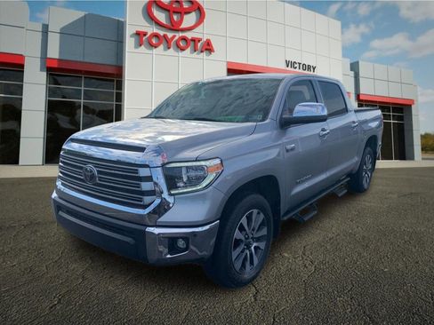 Used 2020 Toyota Tundra Limited w/ Limited Premium Package AWD/4WD image 7