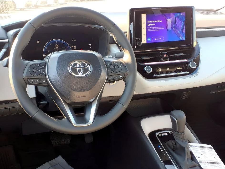 New 2026 Toyota Corolla SE FWD image 4