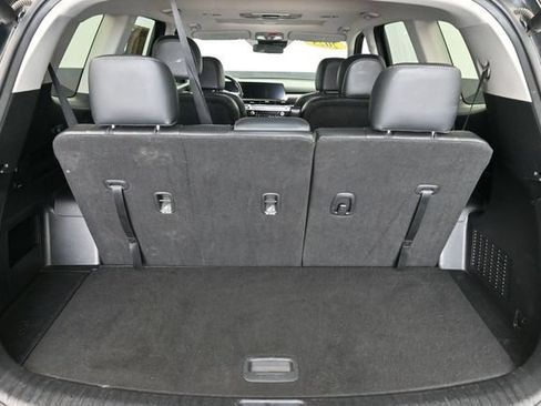 Used 2025 Kia Telluride S AWD/4WD image 30