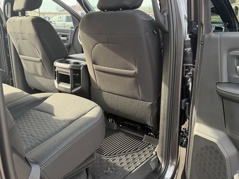 New 2026 RAM 2500 Big Horn AWD/4WD image 39
