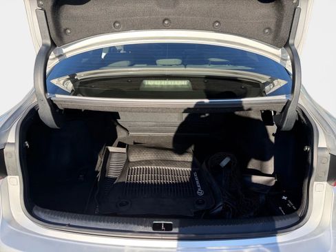 Used 2014 Lexus IS 250 AWD w/ Luxury Package w/Gray Wood image 11