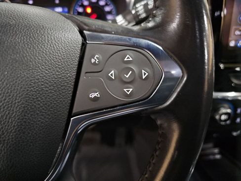 Used 2022 Chevrolet Traverse LT w/ LPO, Floor Liner Package image 12