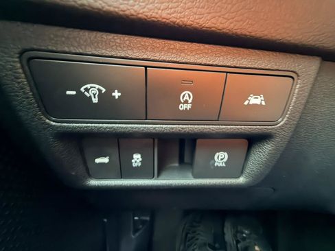 Used 2023 Hyundai Sonata SE FWD image 25
