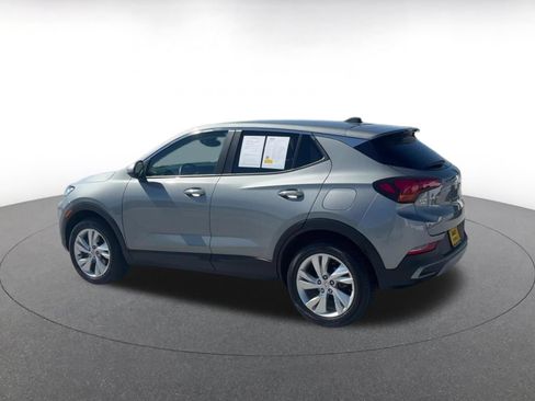 Used 2025 Buick Encore GX Preferred AWD/4WD image 9